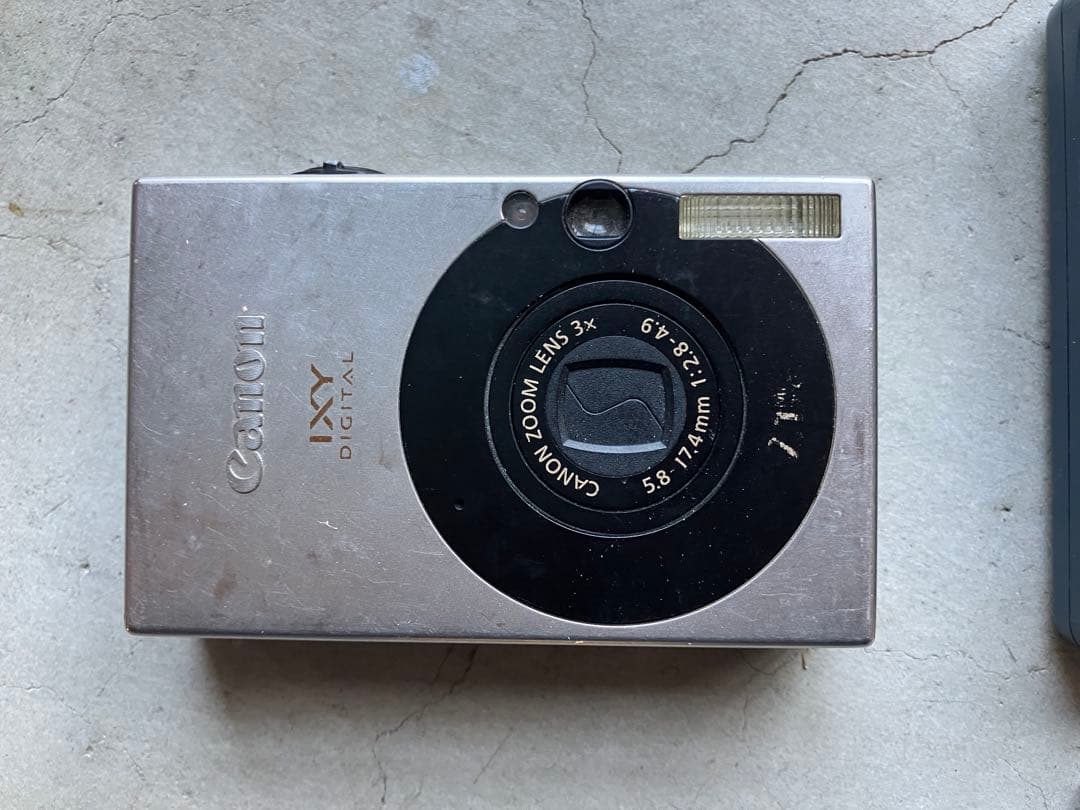 Canon IXY DIGITAL10 PC1228 デジカメ　カメラ