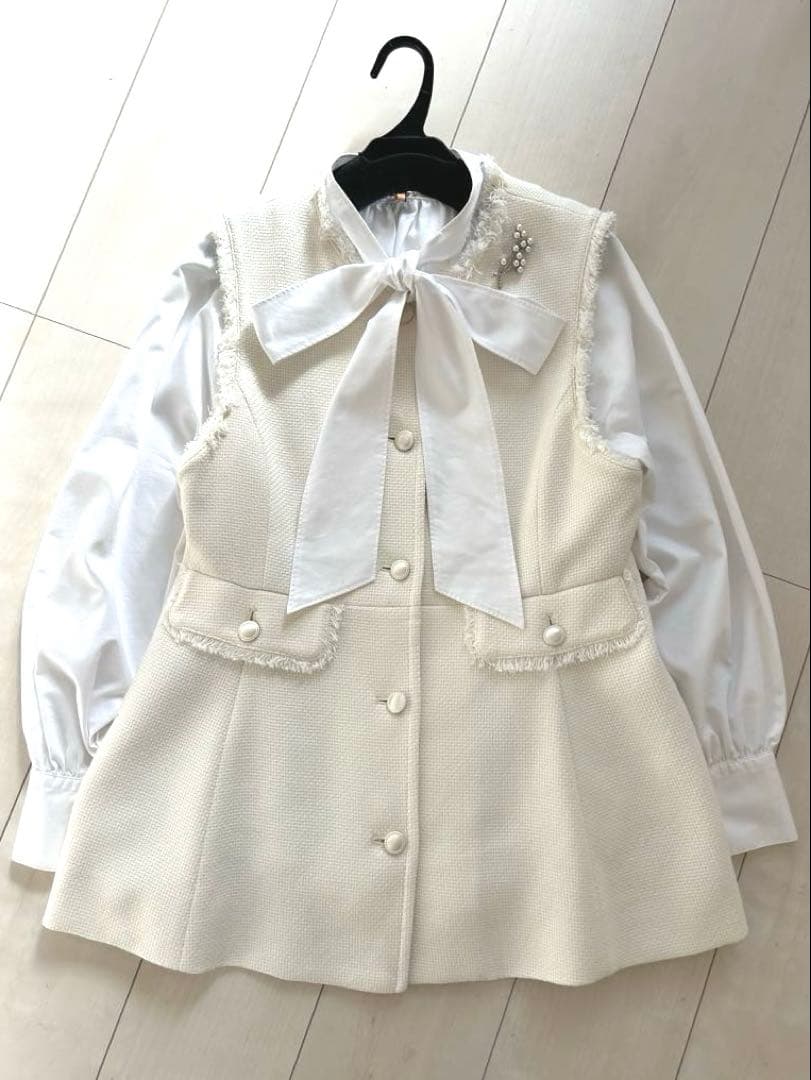 green label relaxing バケットペプラムジレ　ブラック　セット