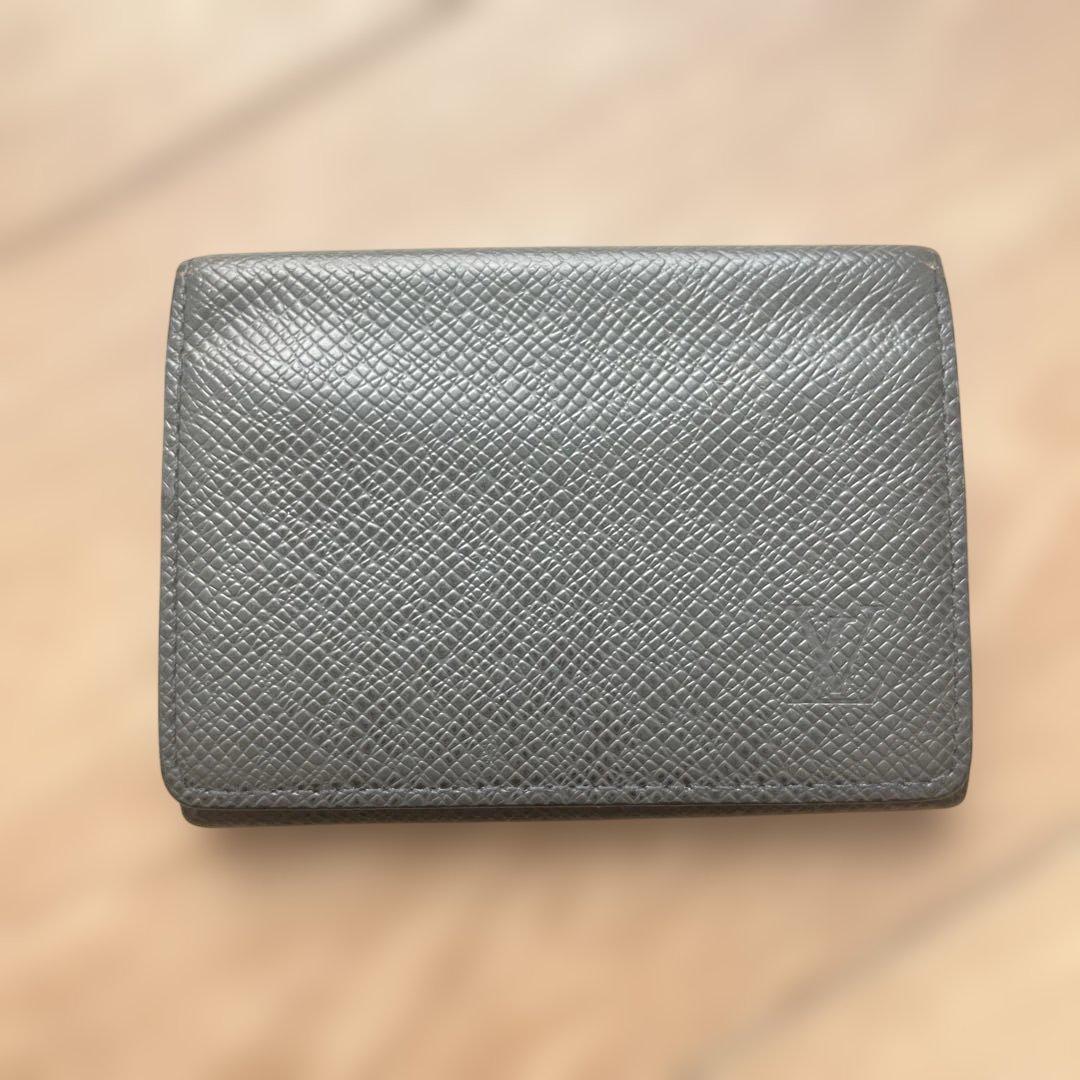 ルイビトン　タイガ　名刺入れ