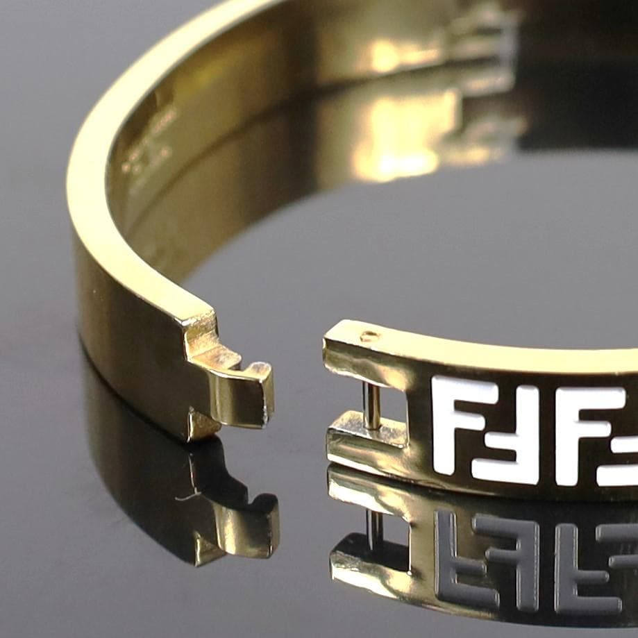 reilra ‼️ FENDI フォーエバー フェンディ ブレスレット