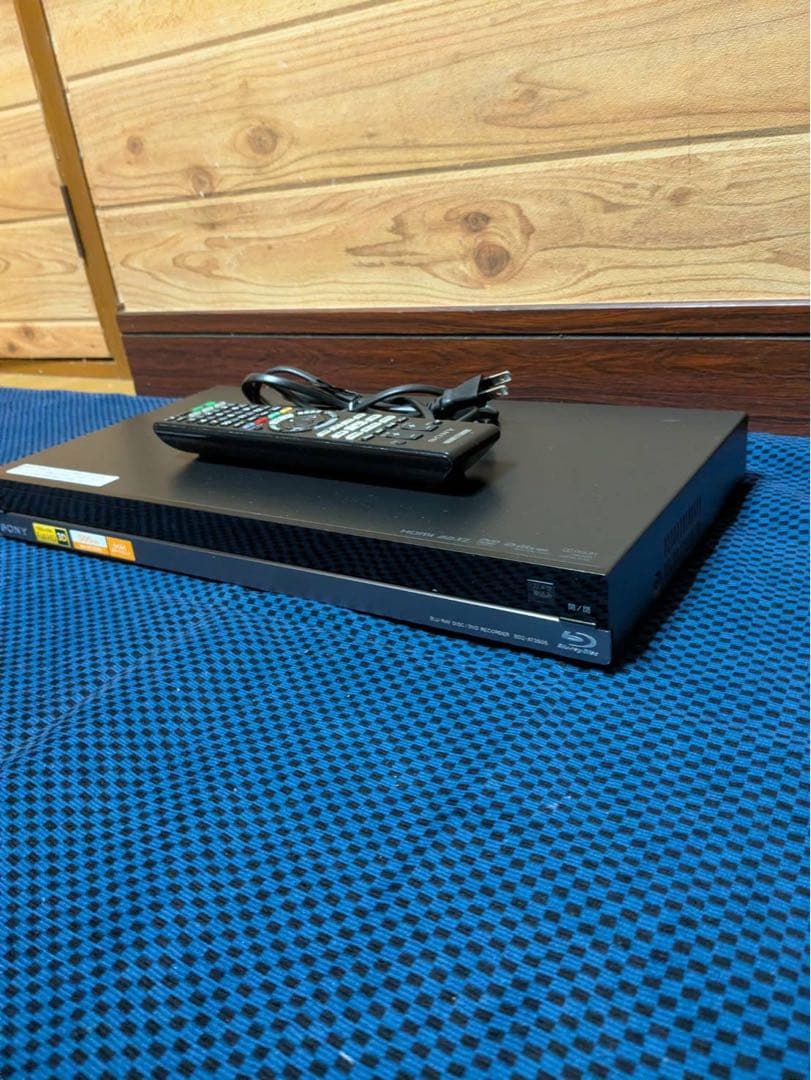 SONY ブルーレイレコーダー リモコン付き