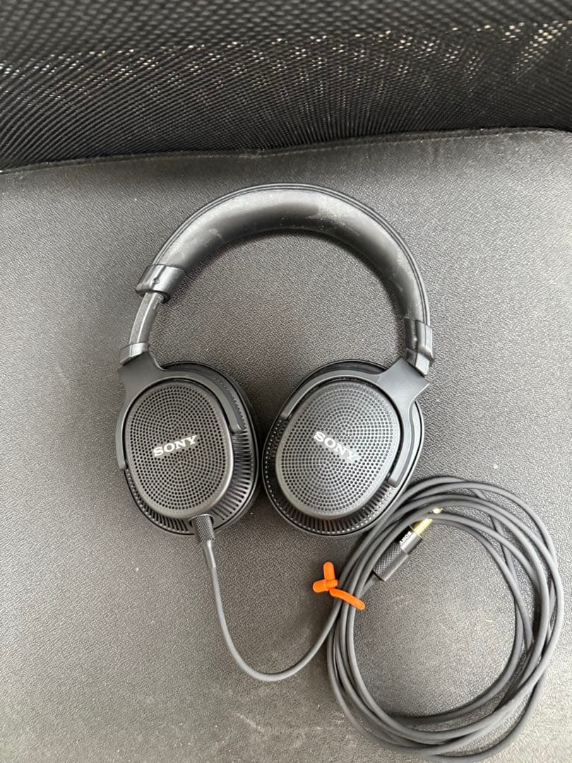 ヘッドホン Sony MDR-MV1