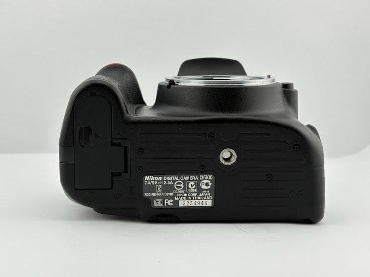 ★動作訳アリ★ニコン D5100 ボディ『外観光学極上、ショット数4,515回』