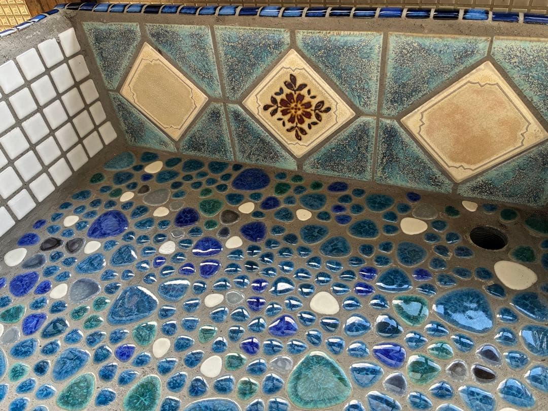 レトロタイルシンクアクロン