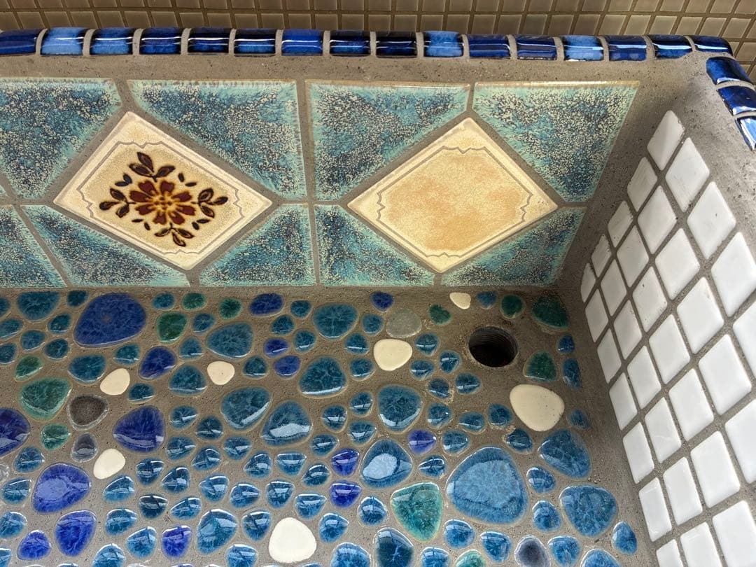 レトロタイルシンクアクロン