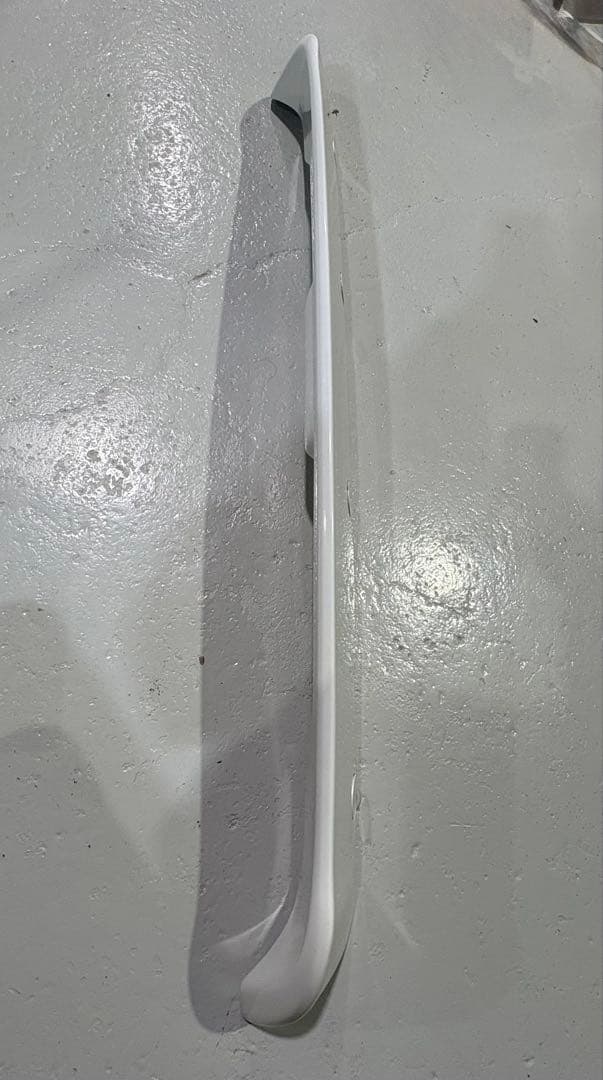 トヨタ　ハイエース 200系　純正　オプション　リアスポイラー　070 美品