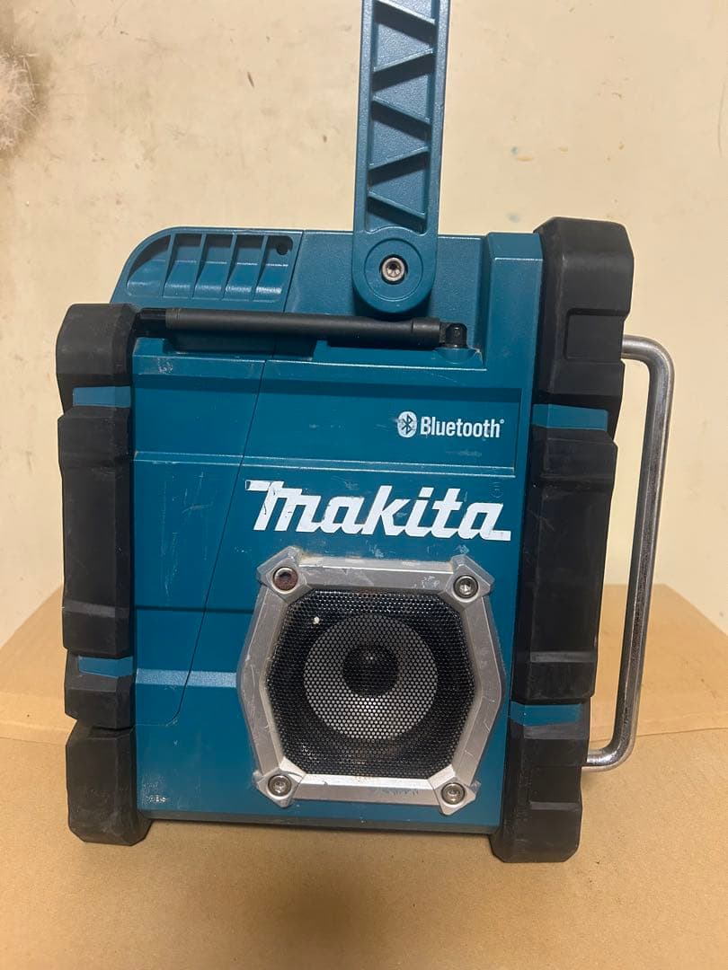 マキタ　ラジオ　Bluetooth MR108