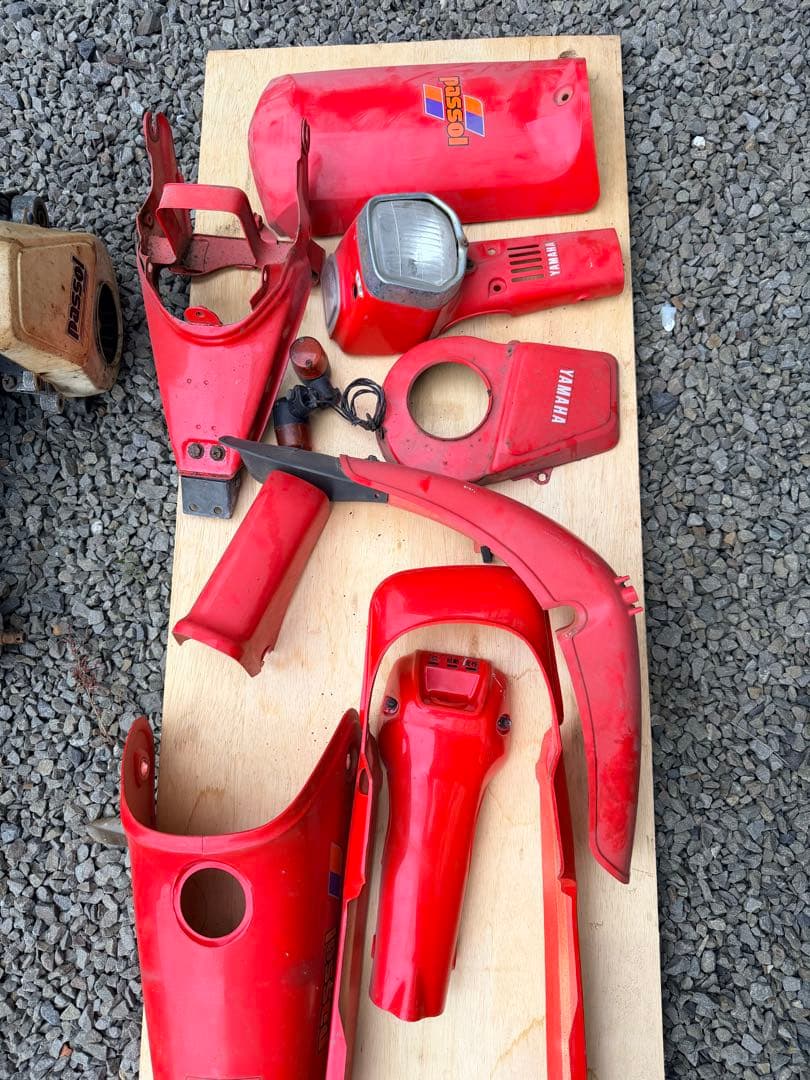 YAMAHA PASSOL レッドパーツ一式