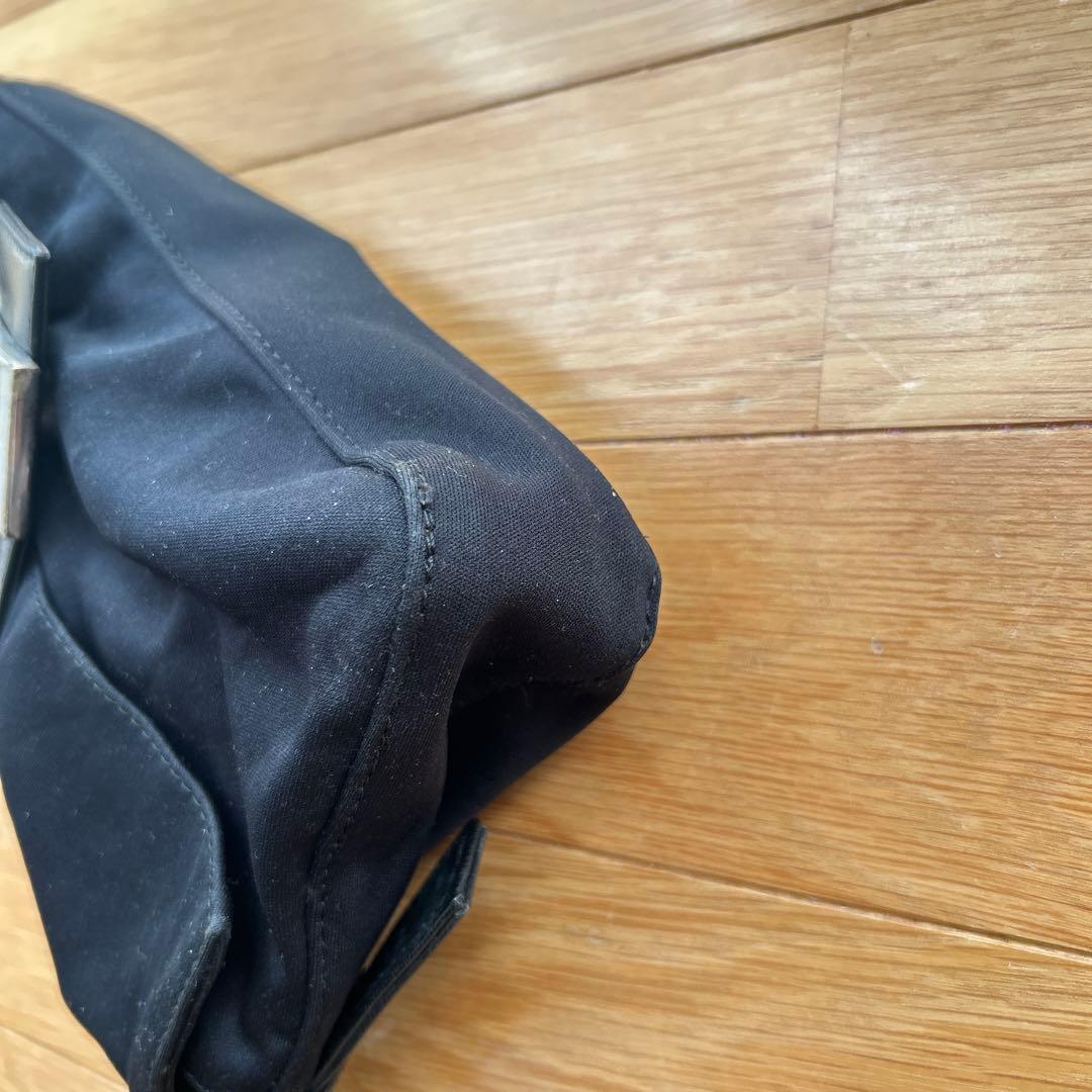 FENDI マンマバケット　ブラック　ハンドバッグ