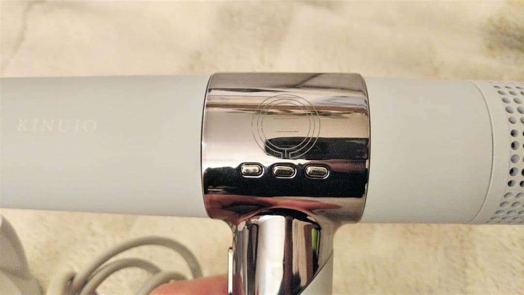 【訳あり特価！】KINUJO キヌージョ キヌジョ　ペールブルー　ヘアドライヤー