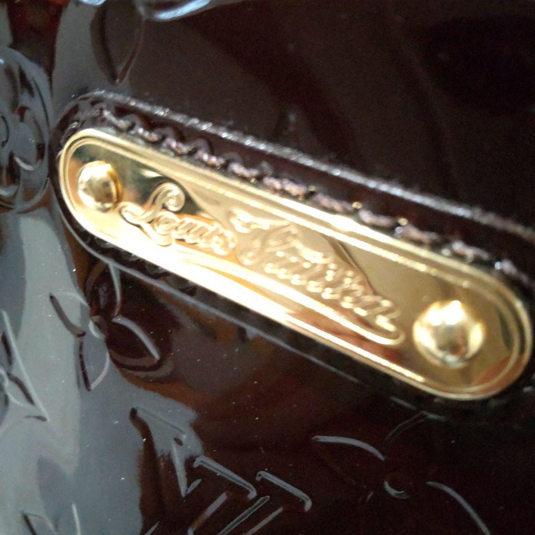 LOUIS VUITTON　モノグラムヴェルニ　ウィルシャー　アマラント バッグ