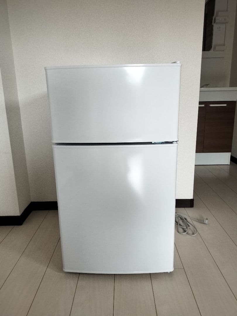 未使用品★85リットル ELSONIC 冷蔵庫 ホワイト 上冷蔵下冷凍