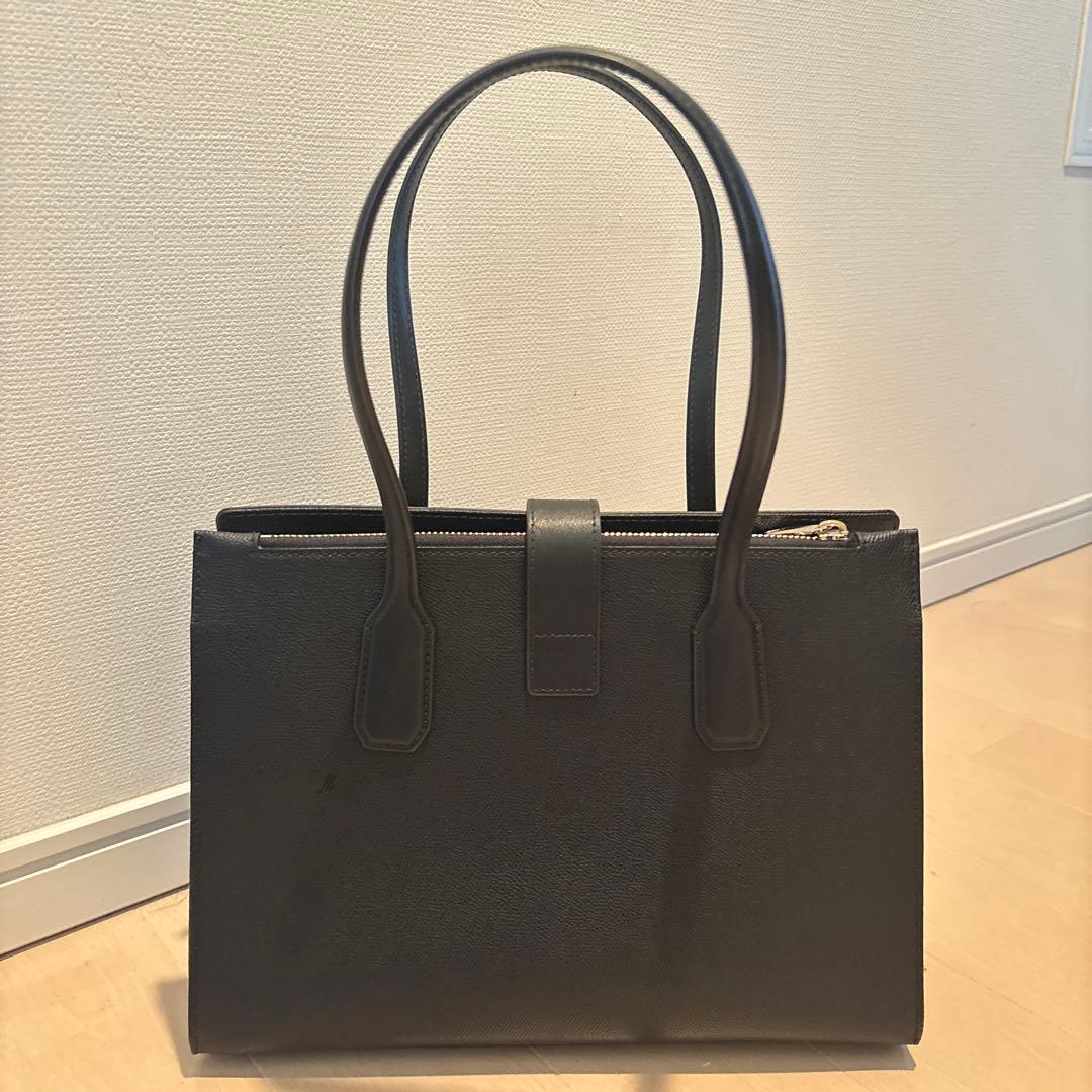 FURLA ビジネス　トートバック　黒　25年3月購入　超美品