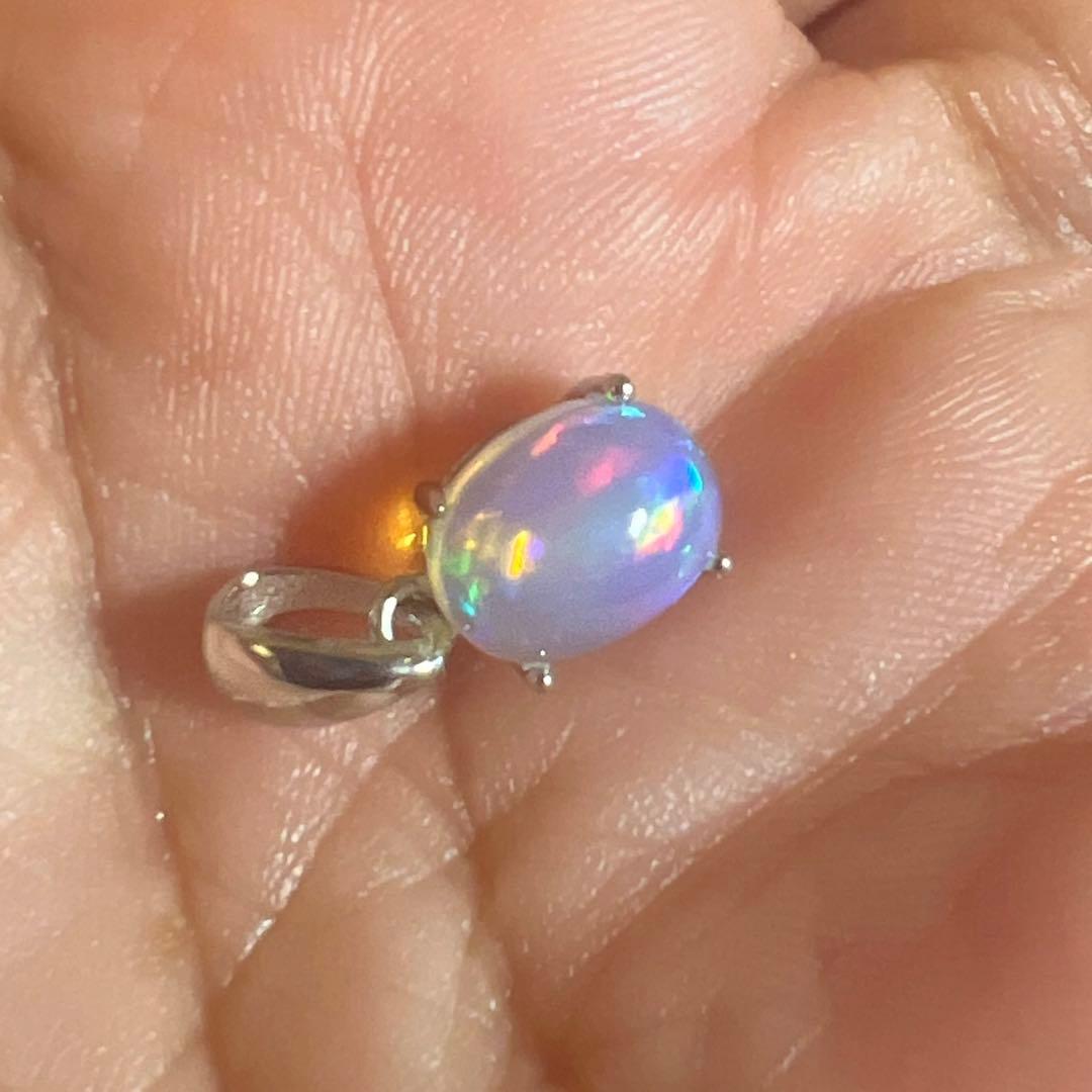 天然石　高品質　ウォーターオパール　ペンダントトップ　S925