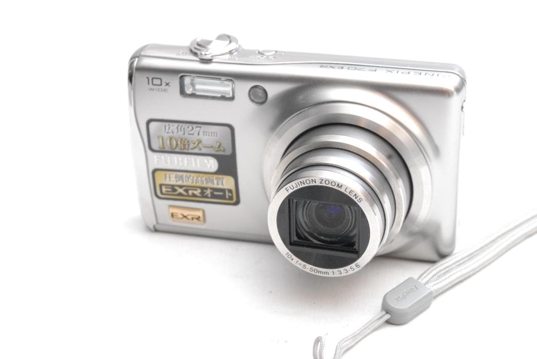 FUJIFILM FinePix F70EXR (良品）