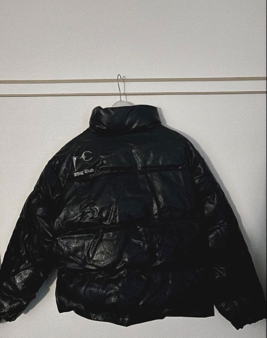 Thug Club 黒 パファージャケット
