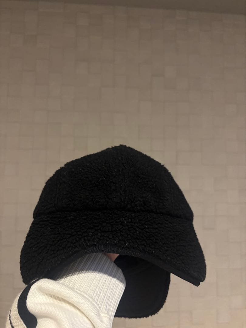 【正規品】シュプリーム　耳付きキャップ