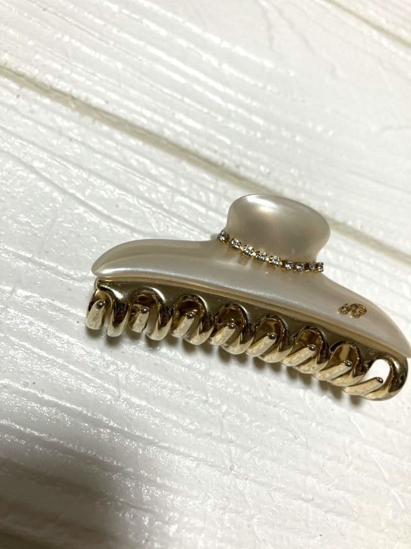 アッカ ニューコラーナ ヘアクリップ Mサイズ