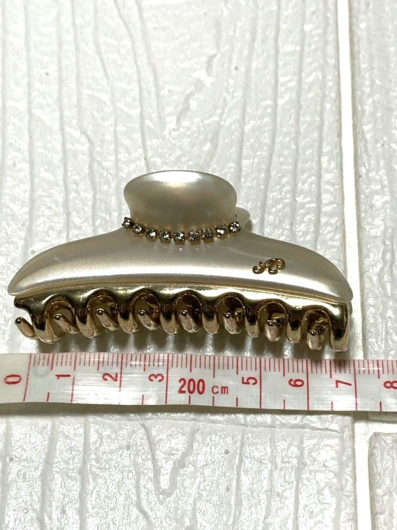 アッカ ニューコラーナ ヘアクリップ Mサイズ