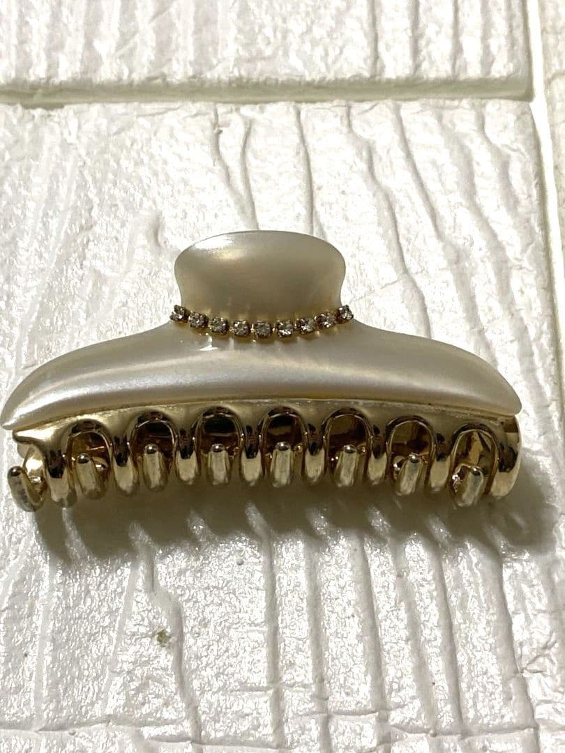 アッカ ニューコラーナ ヘアクリップ Mサイズ