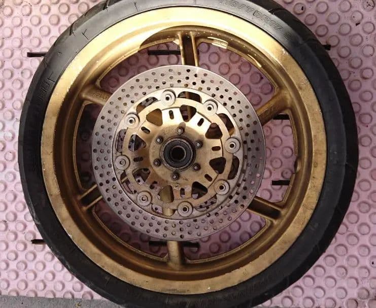 HONDA NSR250R 純正 フロントマグホイール 17インチ 金塗装