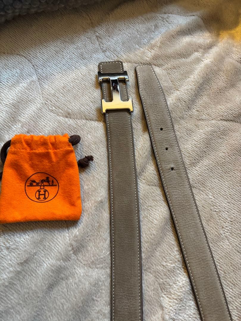 Hermès グレー レザー ベルト
