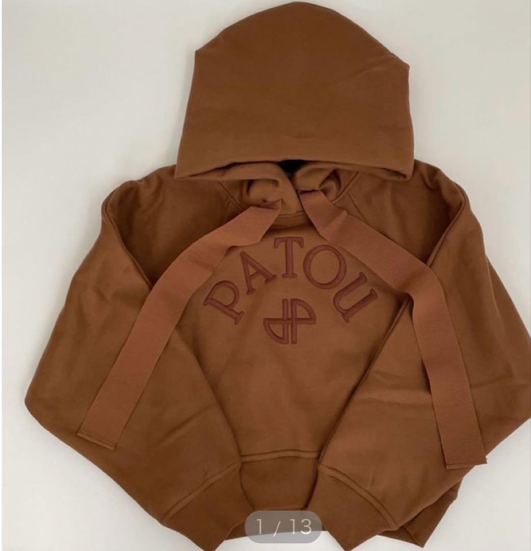パトゥ　新作　パーカー