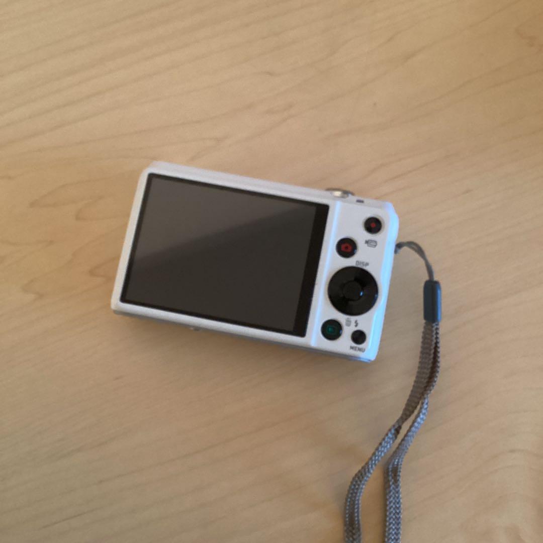 CASIO EXILIM ホワイト デジタルカメラ