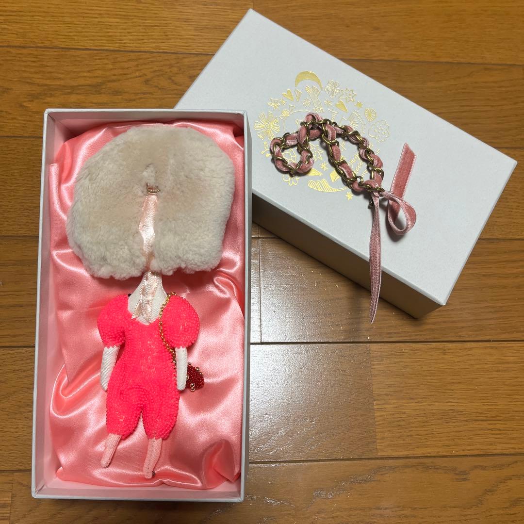 piment ビーズ刺繍ドールチャーム