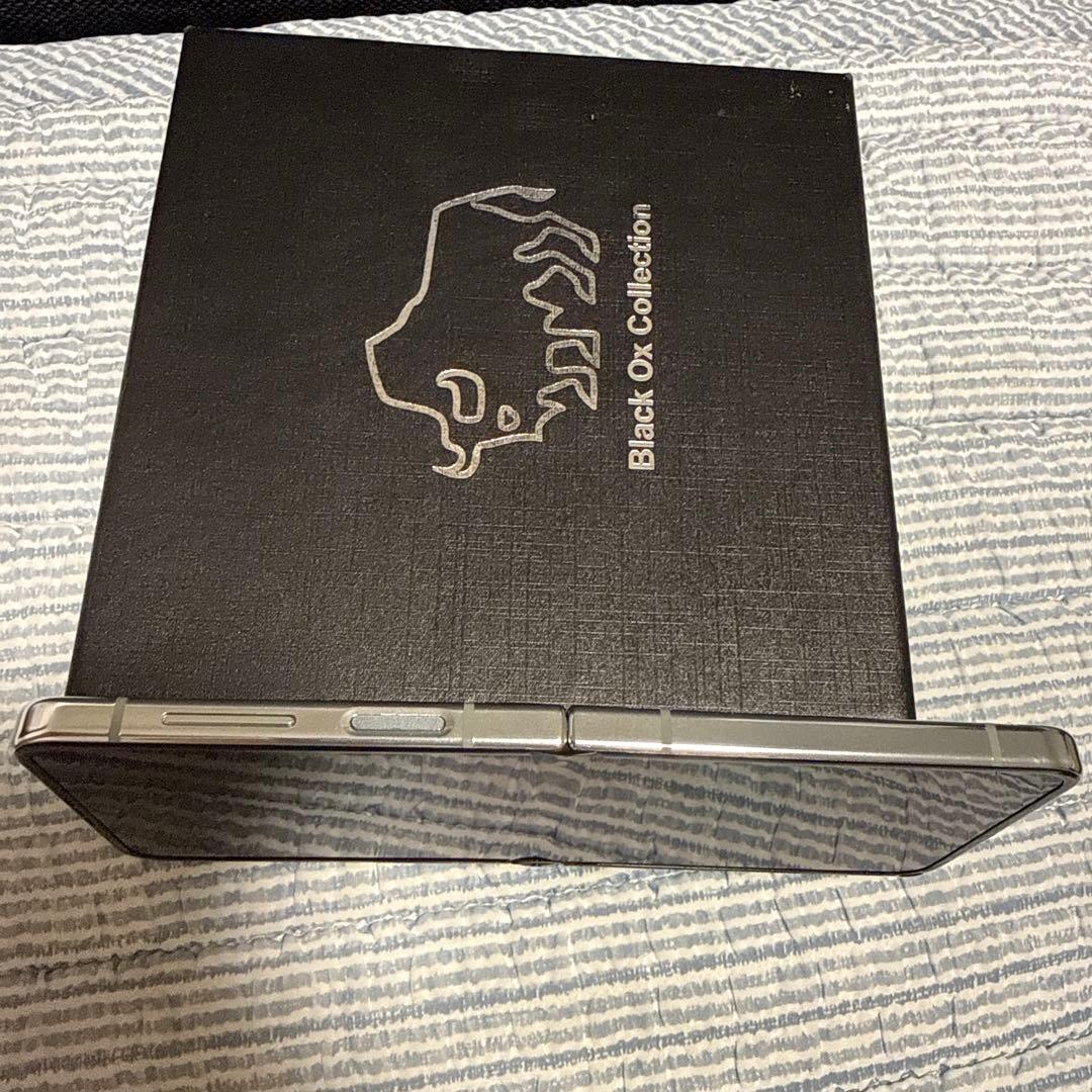 R*I様 [オークション]Galaxy Z Flip5 256GB SIMフリー