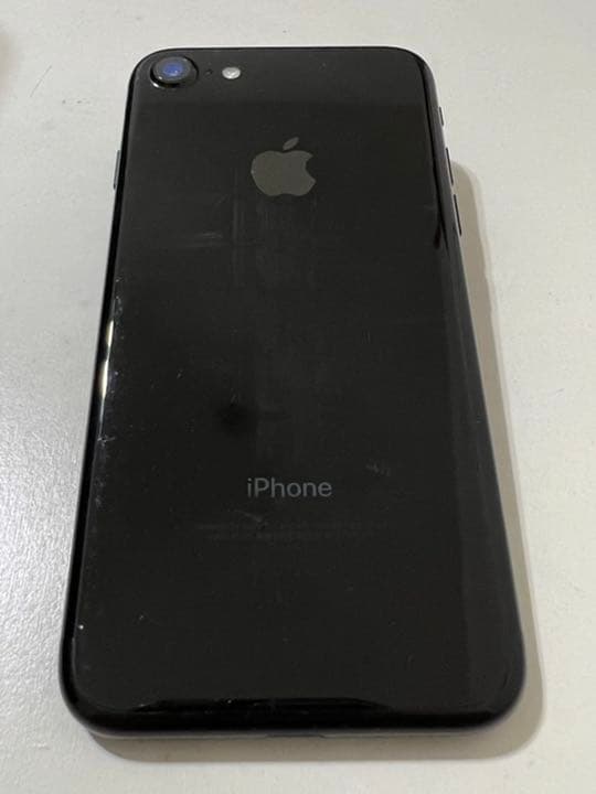 iPhone 7 Jet Black 128GB docomo(中古品)
