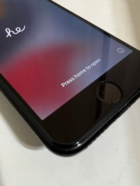 iPhone 7 Jet Black 128GB docomo(中古品)