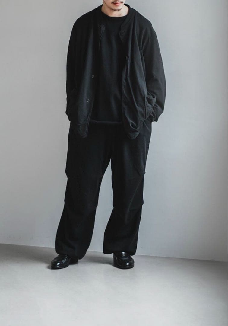 COMOLI コットンジャージー スタンドカラージャケット フェードブラック