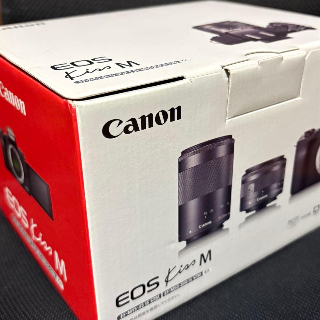 Canon EOS Kiss M ダブルズームキット