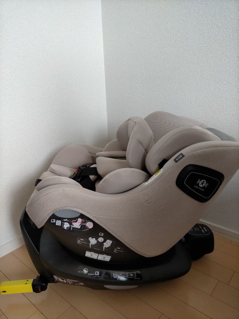 ★さき★ApricaクルリラビッテエックスプラスABチャイルドシート