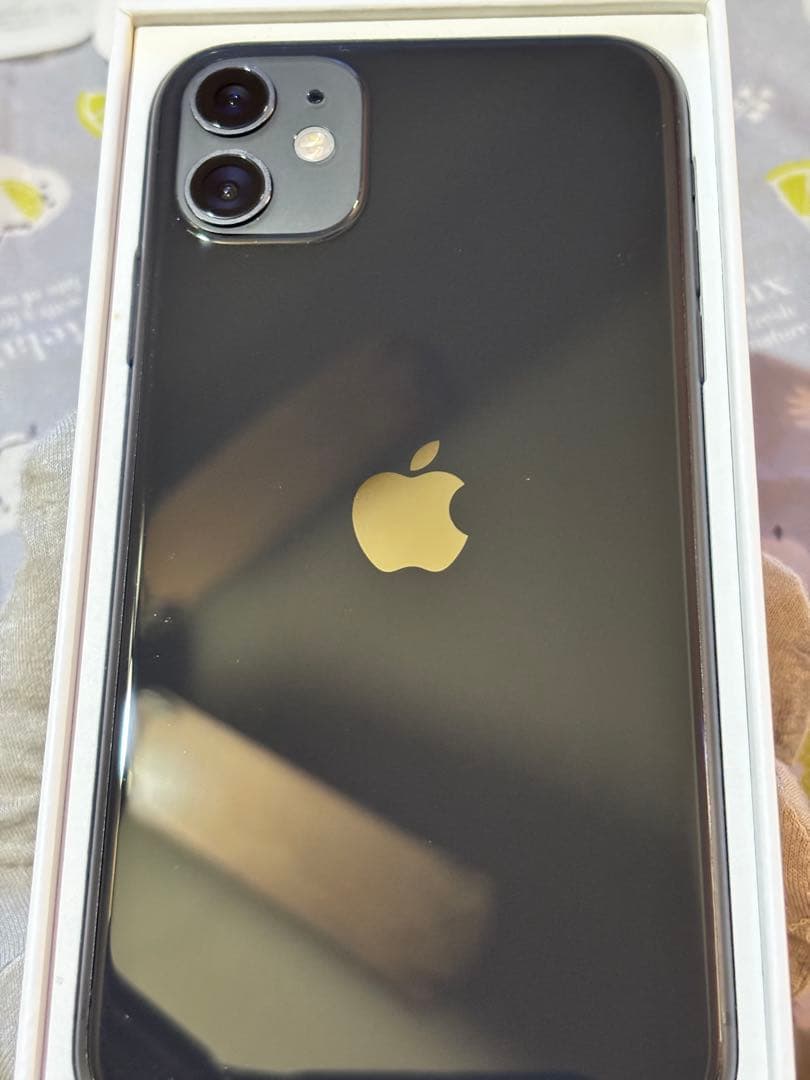 Apple iPhone 11 ブラック 128G 本体