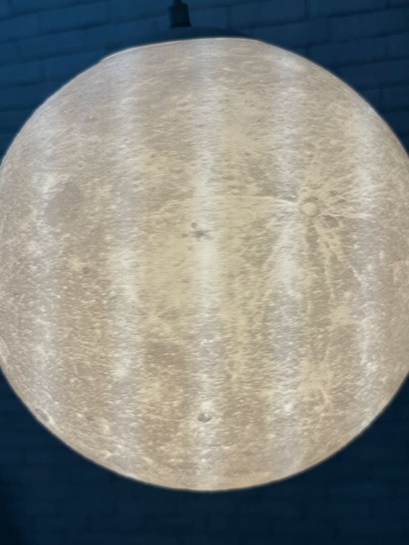 ⭐️【全国送料無料】　ペンダント　吊り下げ　ライト　月　地球　リビング　ランプ