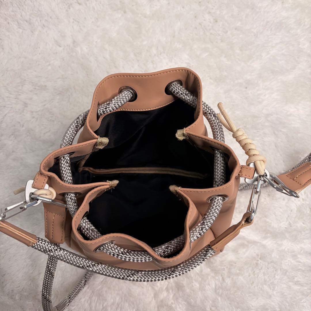 F/CEエフシーイー テックレザー 撥水加工ドローストリングバッグ　ベージュ