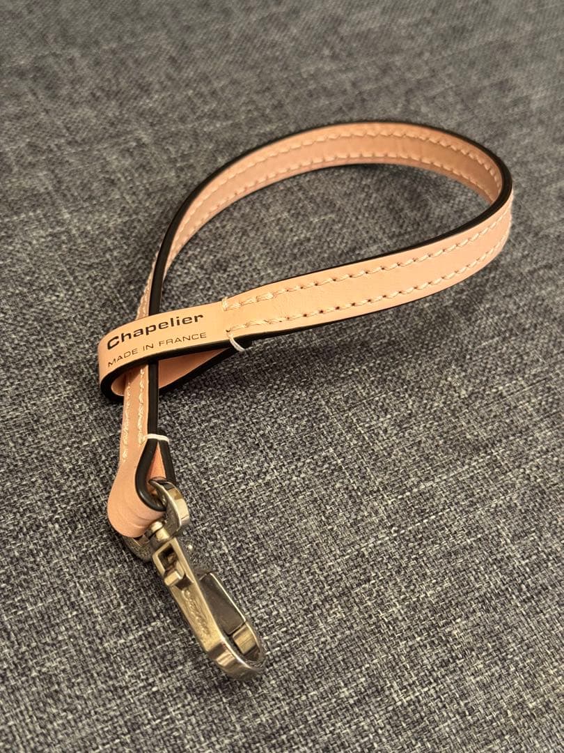 【本日限定値下げ】エルベシャプリエ レザーストラップ