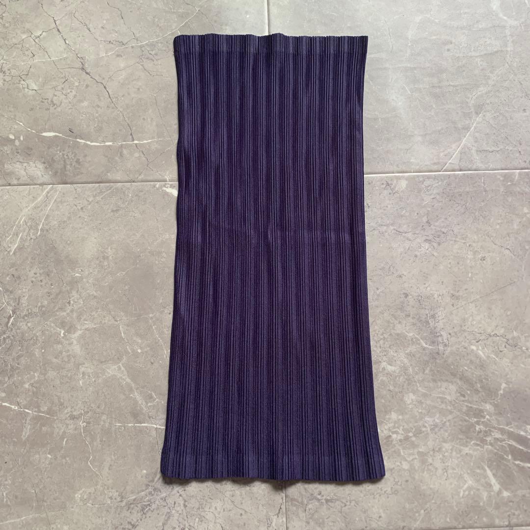 プリーツプリーズ　イッセイミヤケ　ネックウォーマー　　オーチューブ 紫　美品