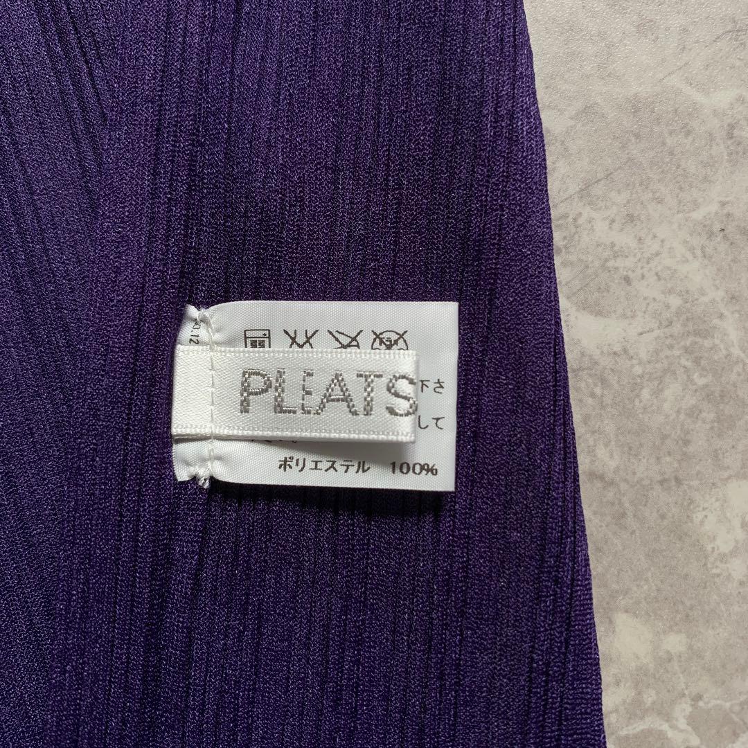 プリーツプリーズ　イッセイミヤケ　ネックウォーマー　　オーチューブ 紫　美品