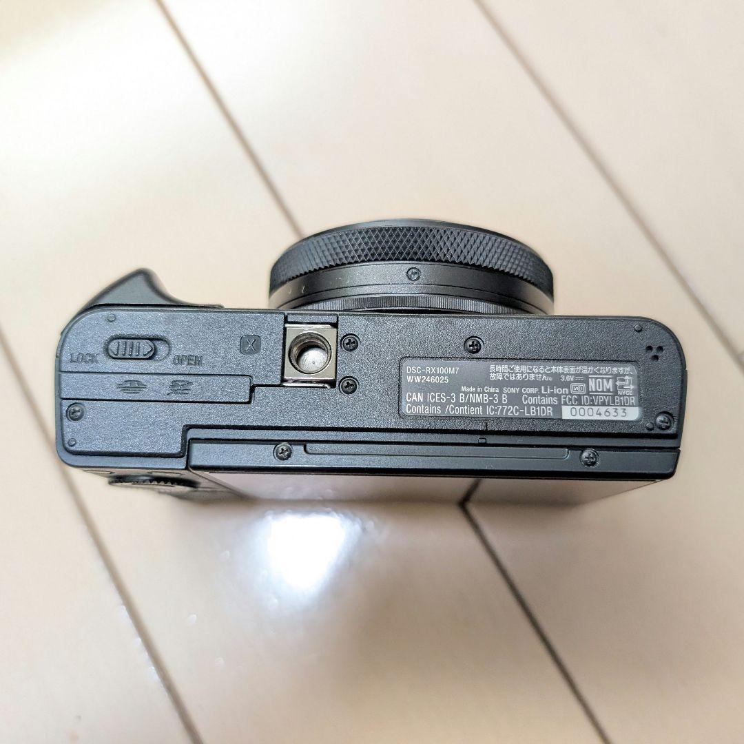 【美品】Sony Cyber-shot RX100M7 おまけ付き