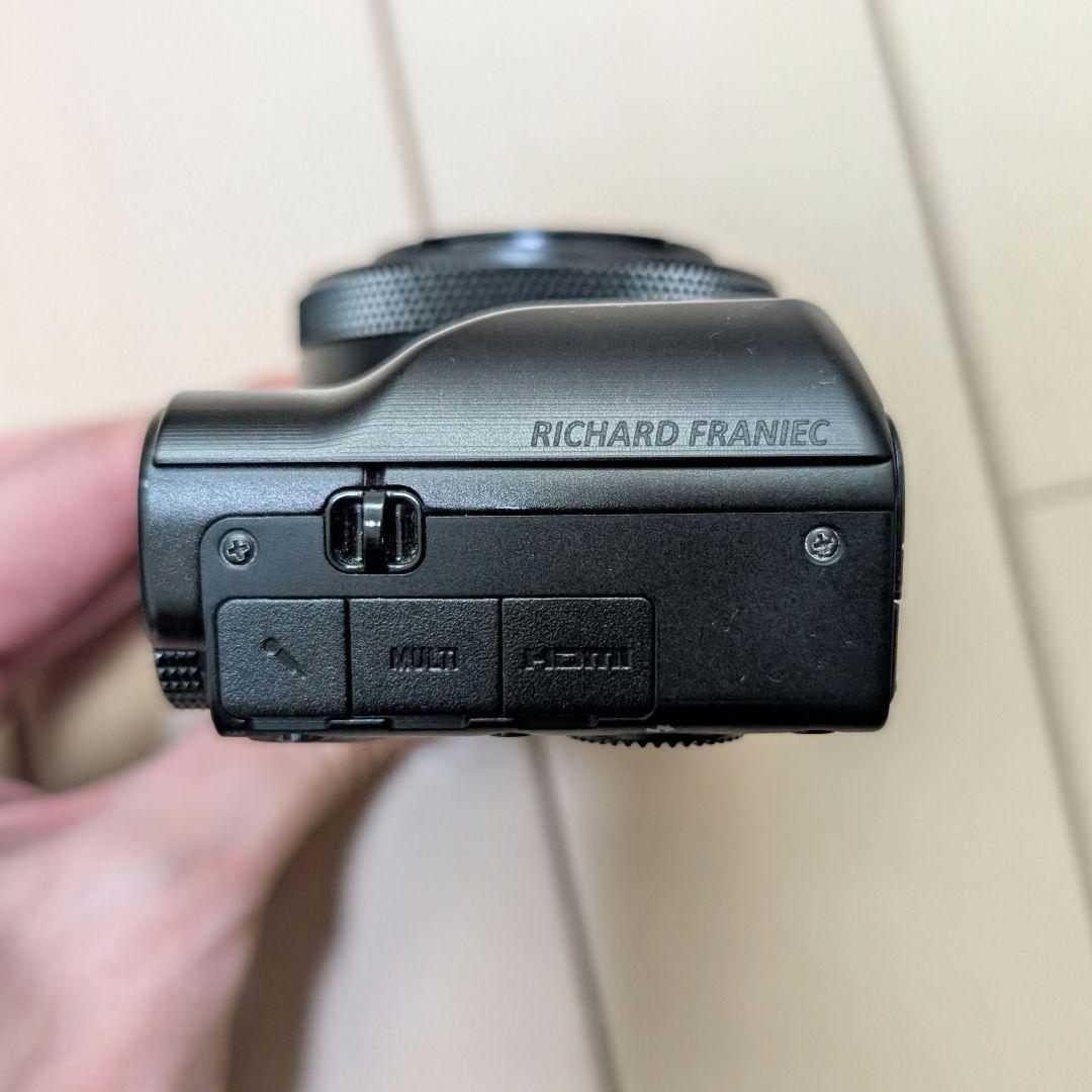 【美品】Sony Cyber-shot RX100M7 おまけ付き