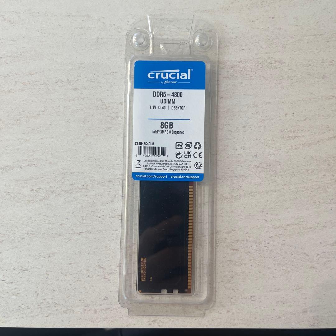 crucial DDR5-4800 UDIMM 8GB メモリー