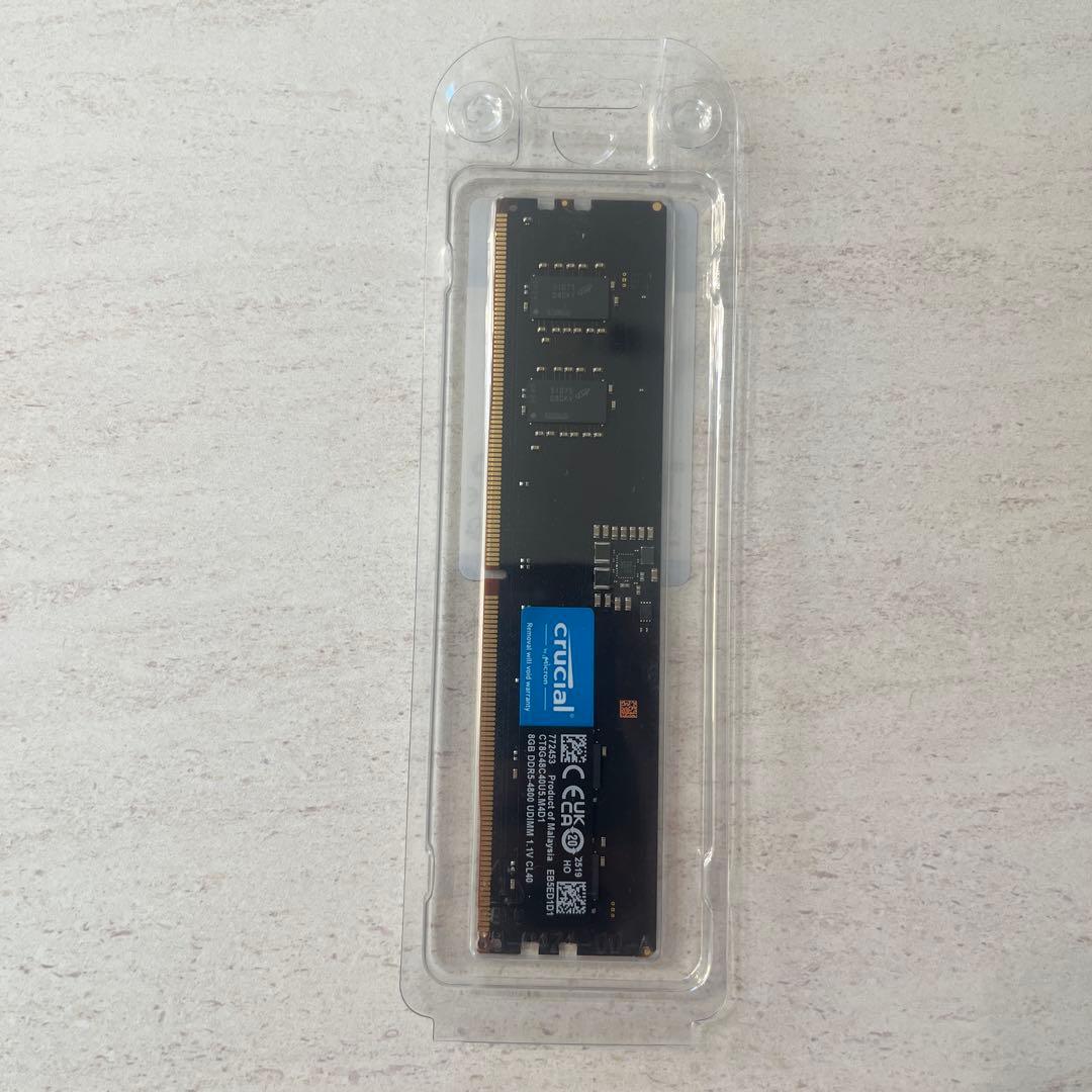 crucial DDR5-4800 UDIMM 8GB メモリー