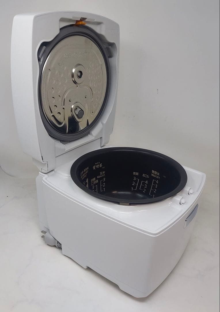 三菱　IHジャー炊飯器　NJ-VECIO-H 21年製