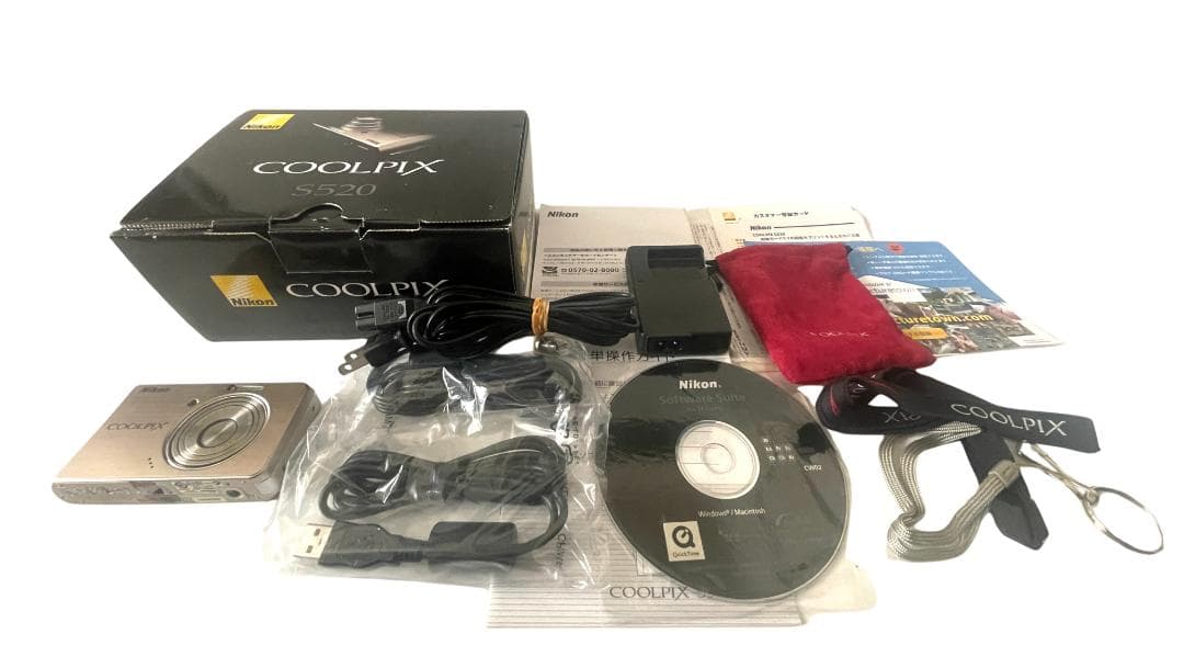 Nikon COOLPIX S520 デジカメ　シルバー　ニコン
