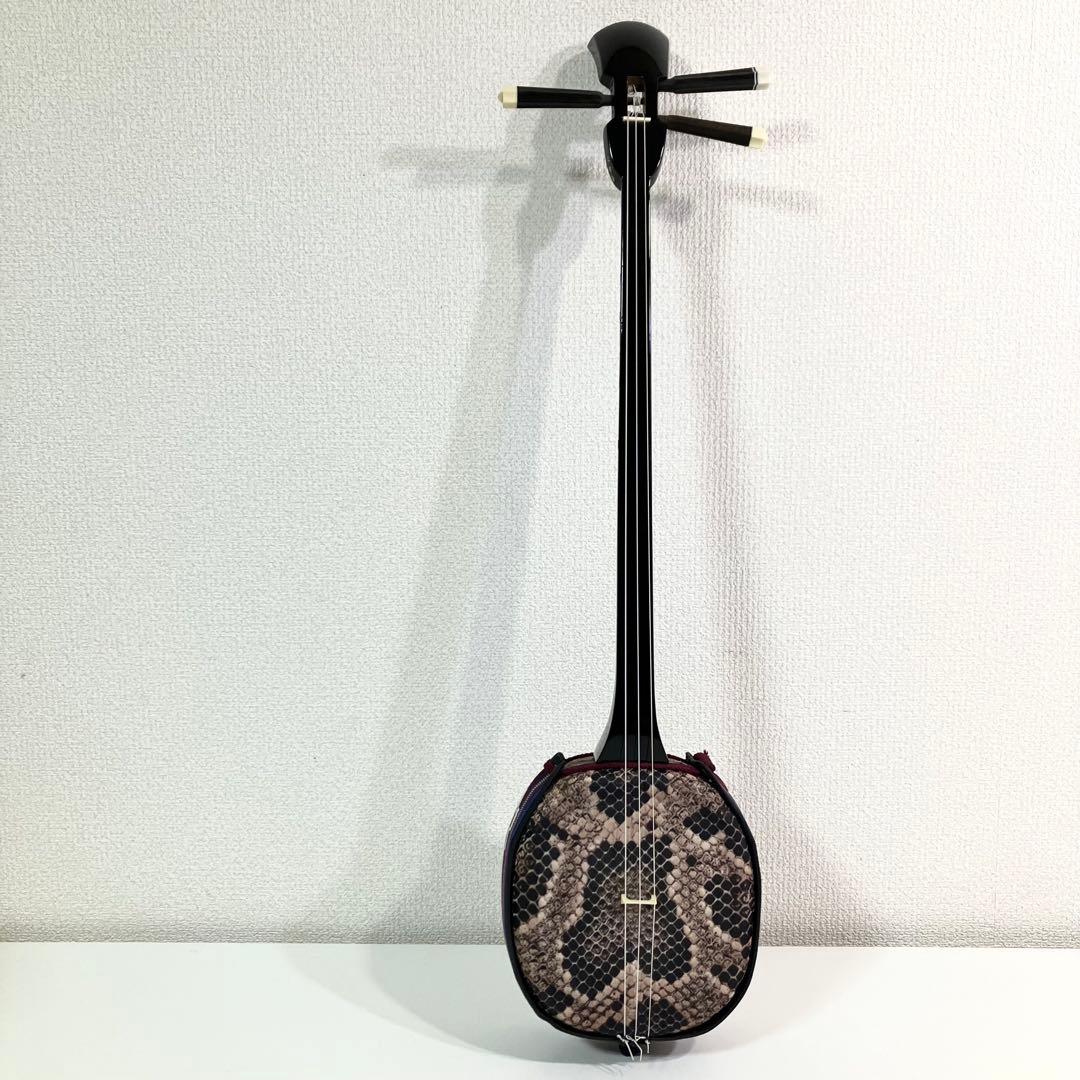 沖縄三線 蛇 三味線 蛇柄 人工皮 人工皮革 伝統楽器 蛇皮 三線 沖縄