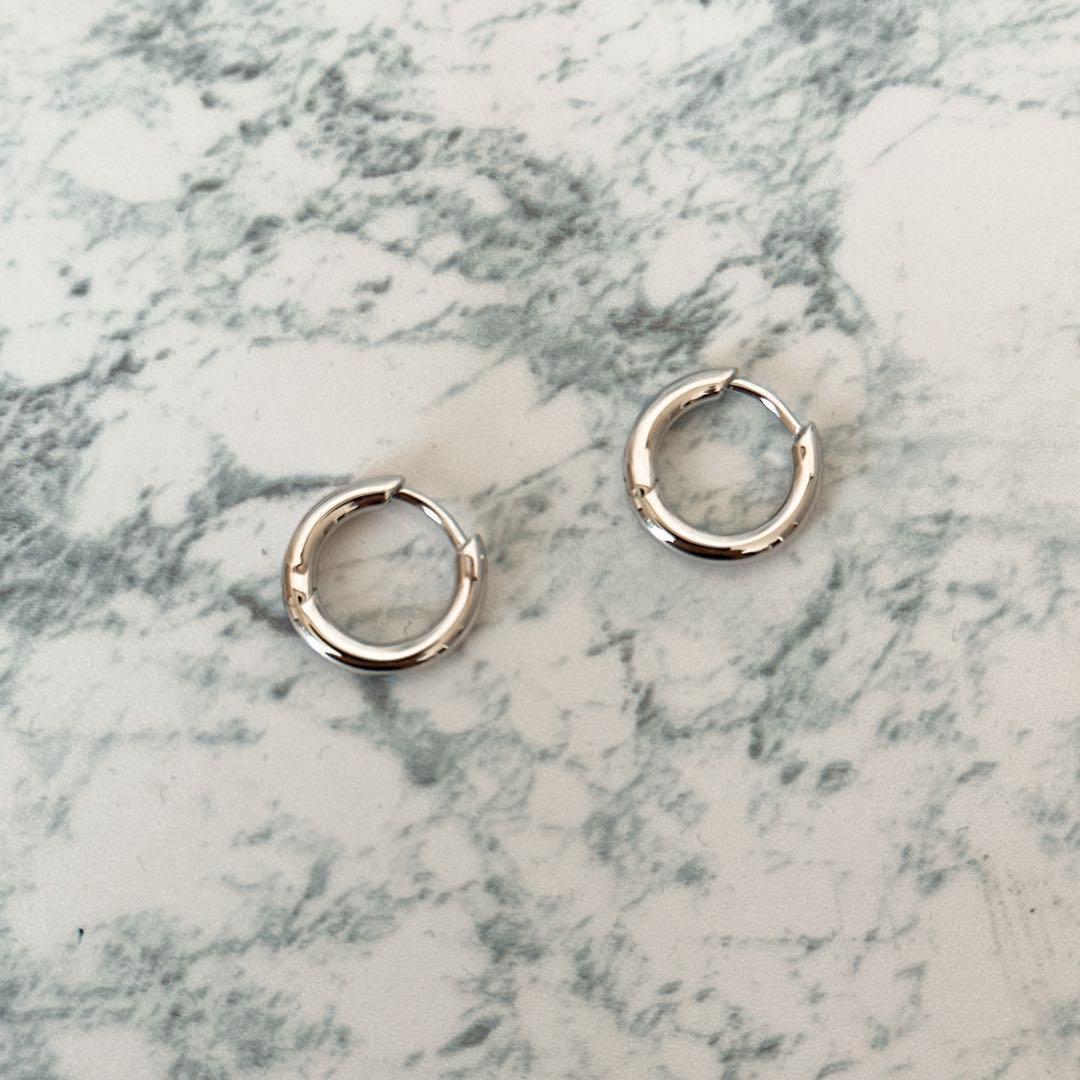 Tom Wood トムウッド Classic Hoop Small ピアス