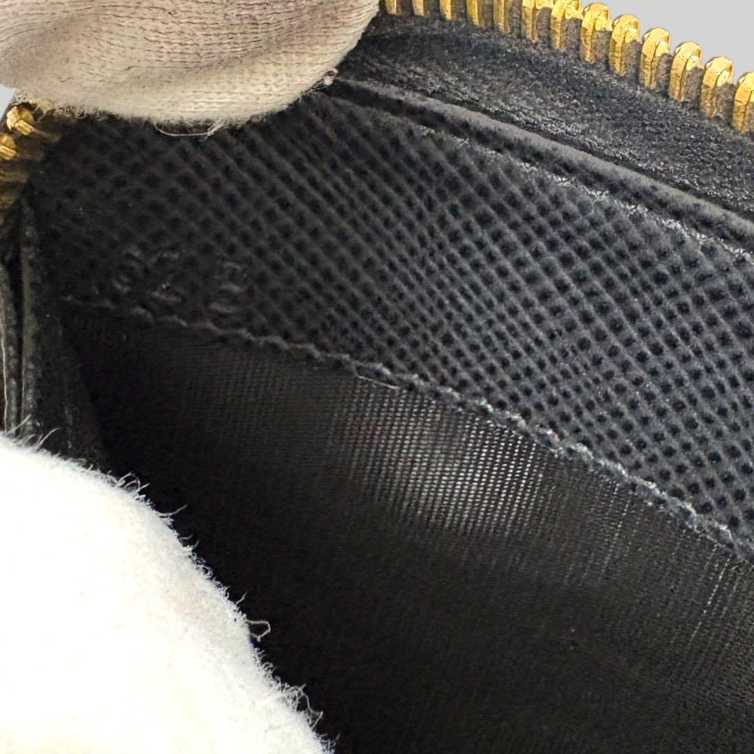 極美品✨ PRADA プラダ サフィアーノ 長財布 ラウンドジップ